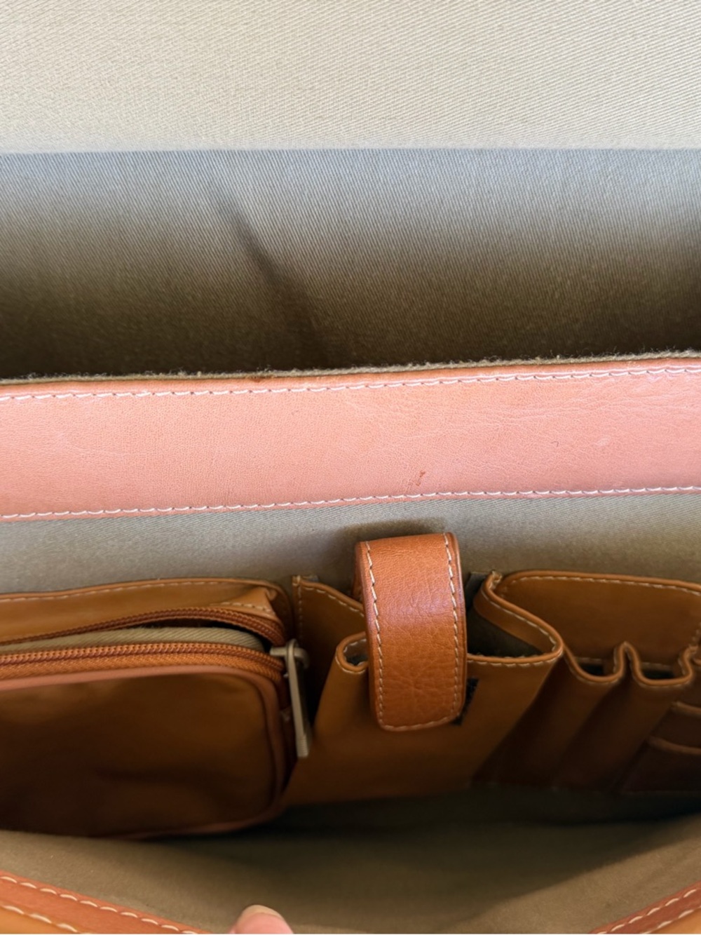 Kenneth Cole New York Brown Leather Briefcase Organizer